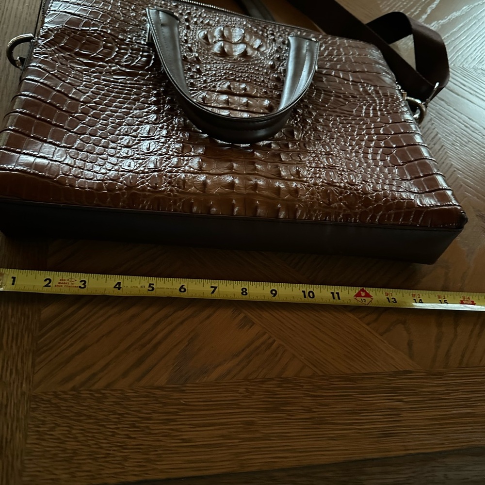 Stylish Brown Crocodile-Embossed Women's Laptop Bag